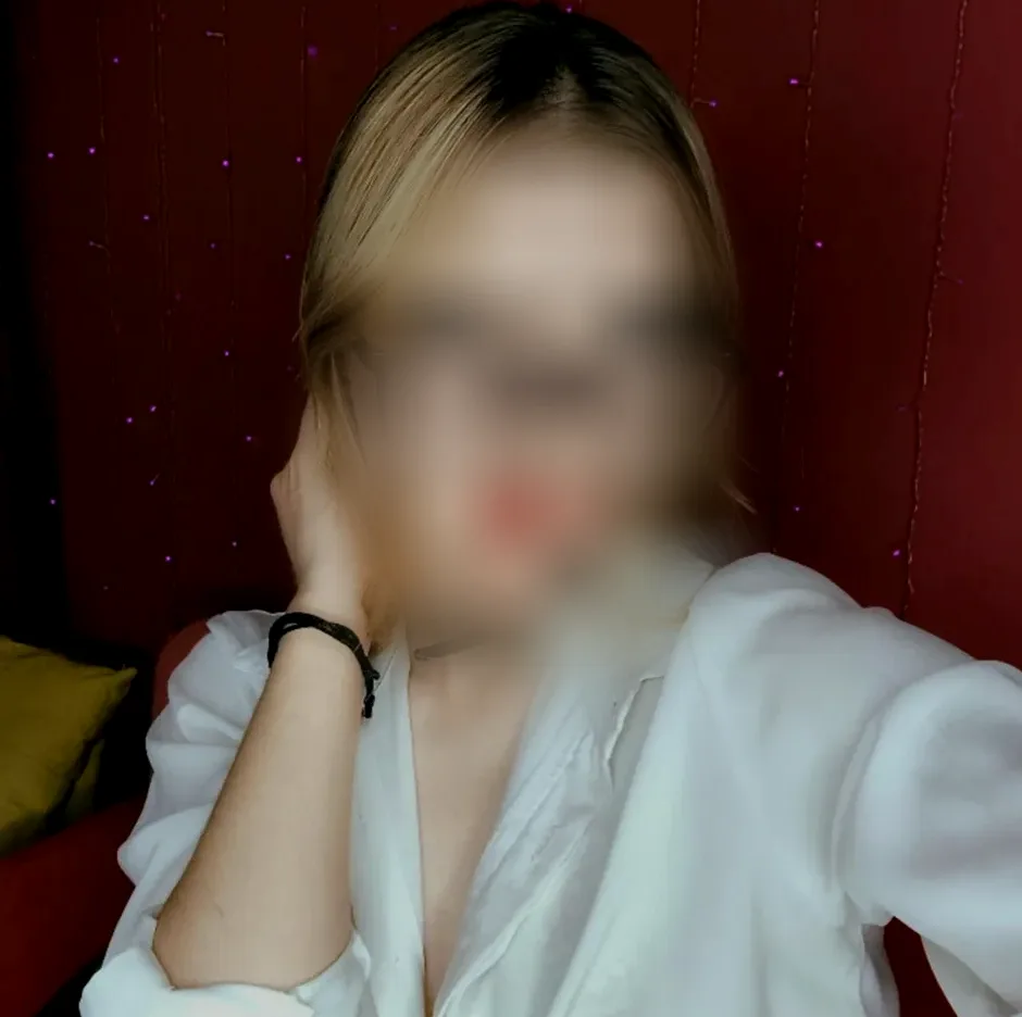 Carina, 22