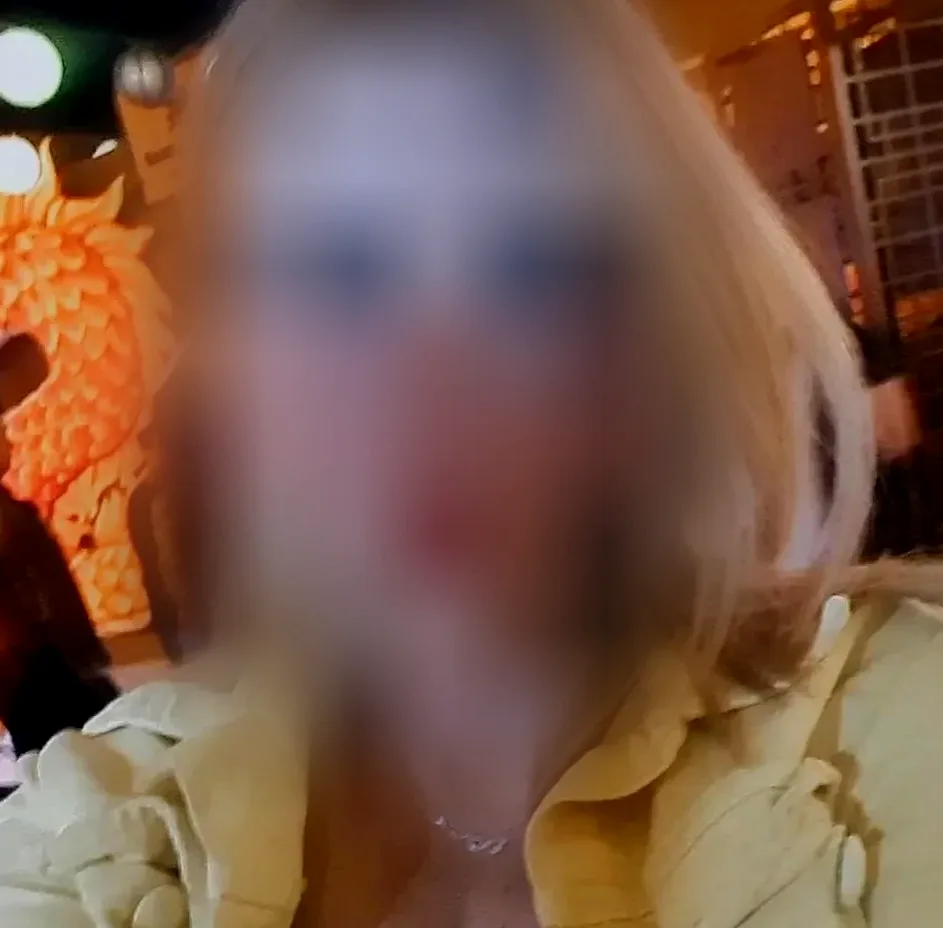 Katrin, 35