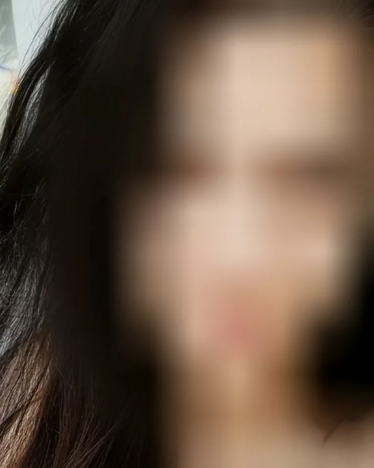 Linda, 28