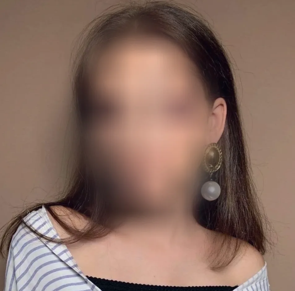 Maja, 21