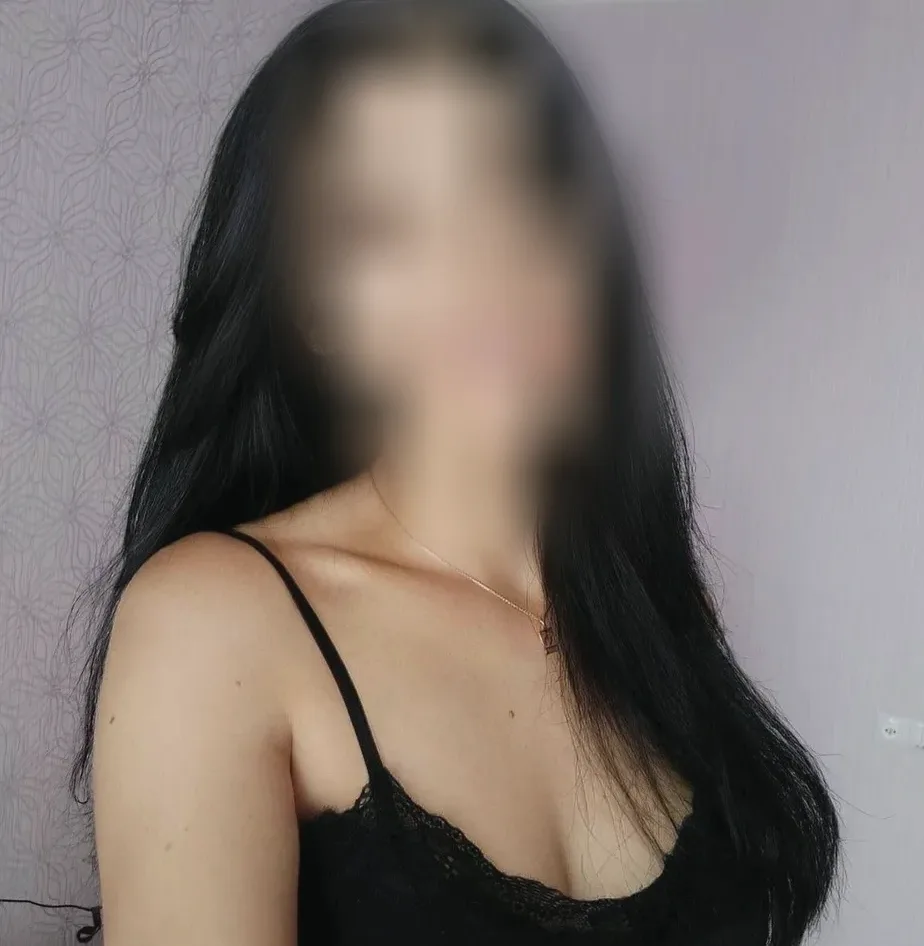 Marina, 29